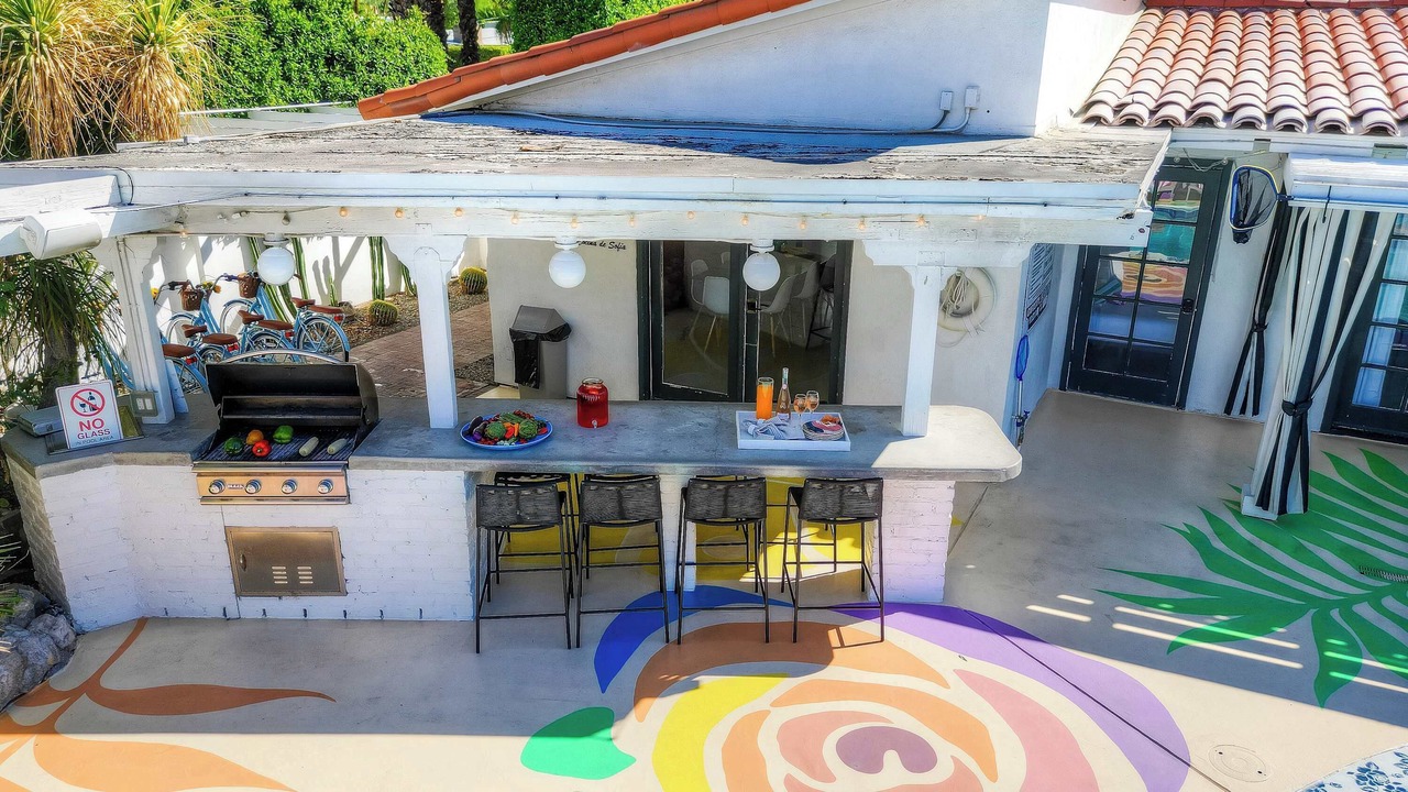 Photo of Patio Balcony in Tahquitz River Estates
