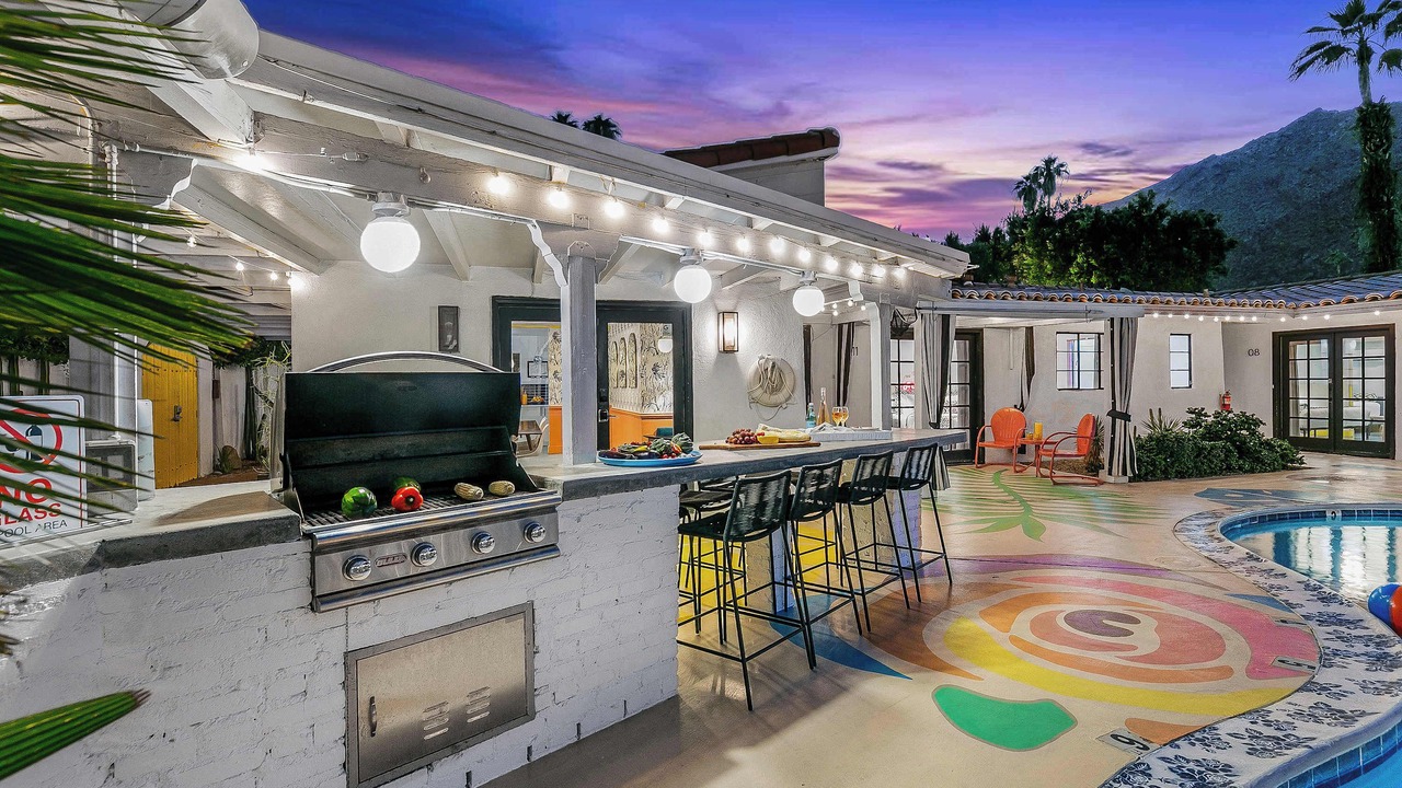 Photo of Patio Balcony in Tahquitz River Estates