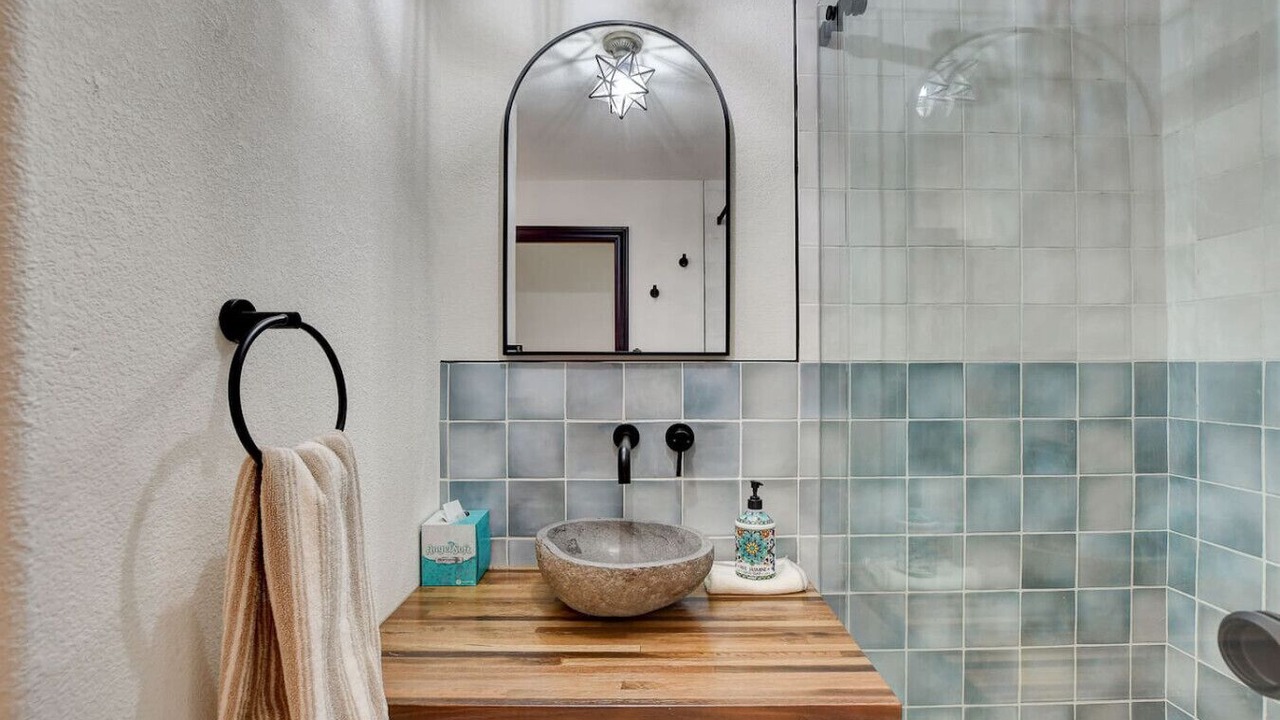 Photo of Bathroom in Paradise