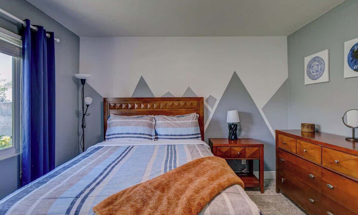 Photo of Bedroom in Townsite