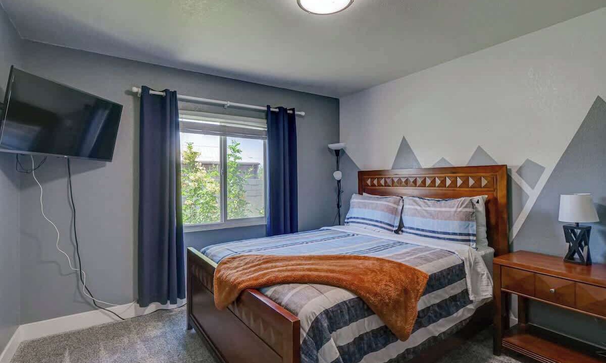 Photo of Bedroom in Townsite
