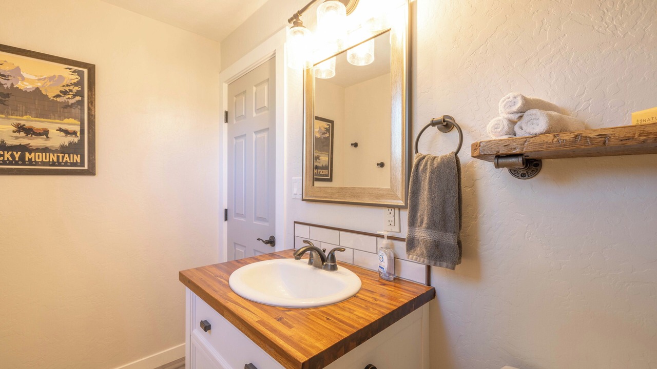 Photo of Bathroom in Fox Farm