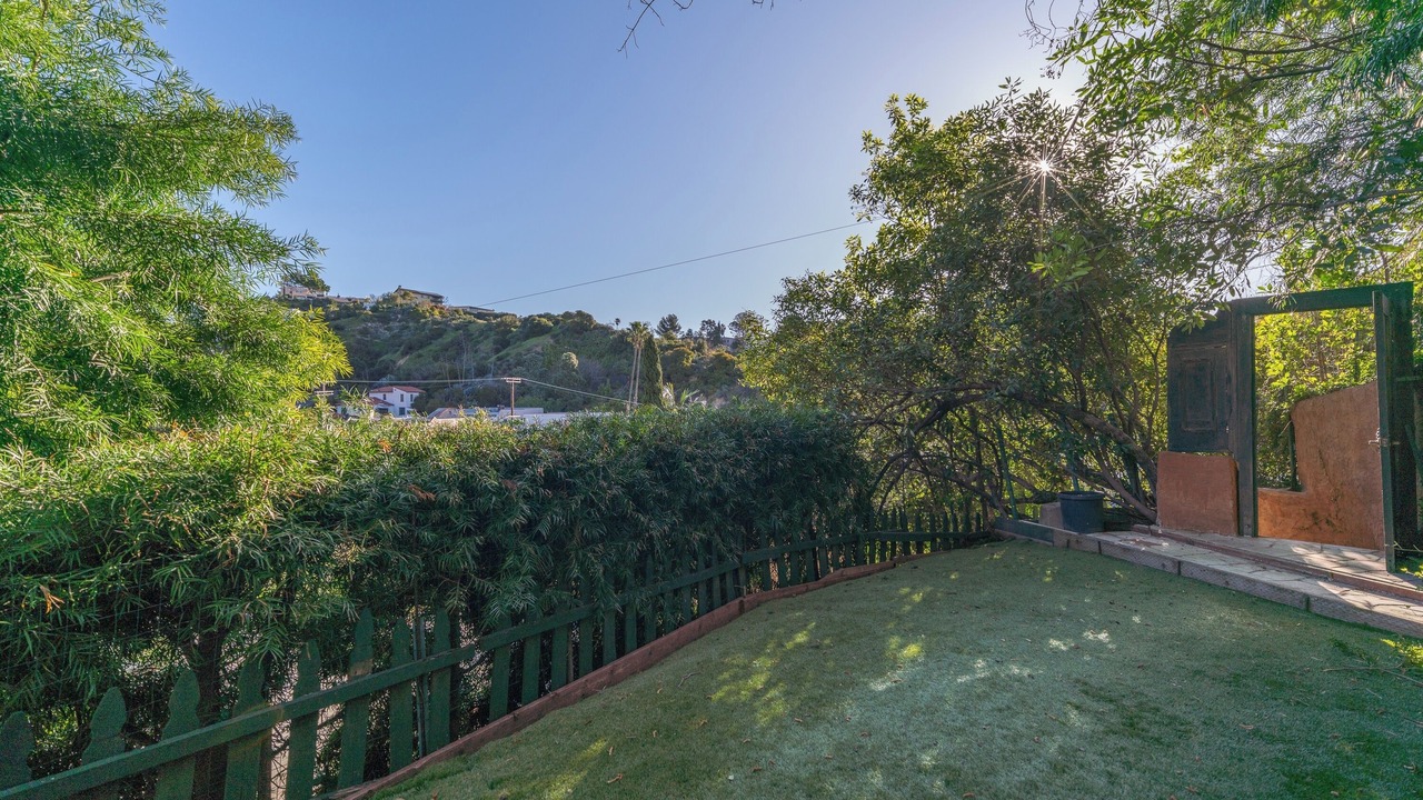 Photo of Outdoor in Beachwood Canyon
