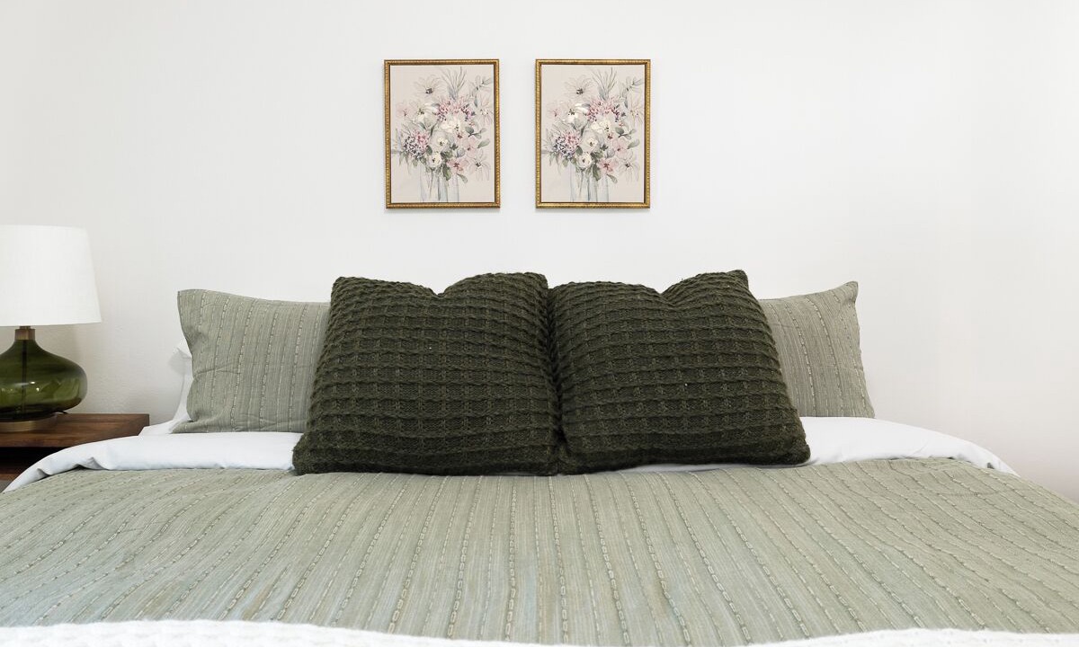 Photo of Bedroom in Oroville