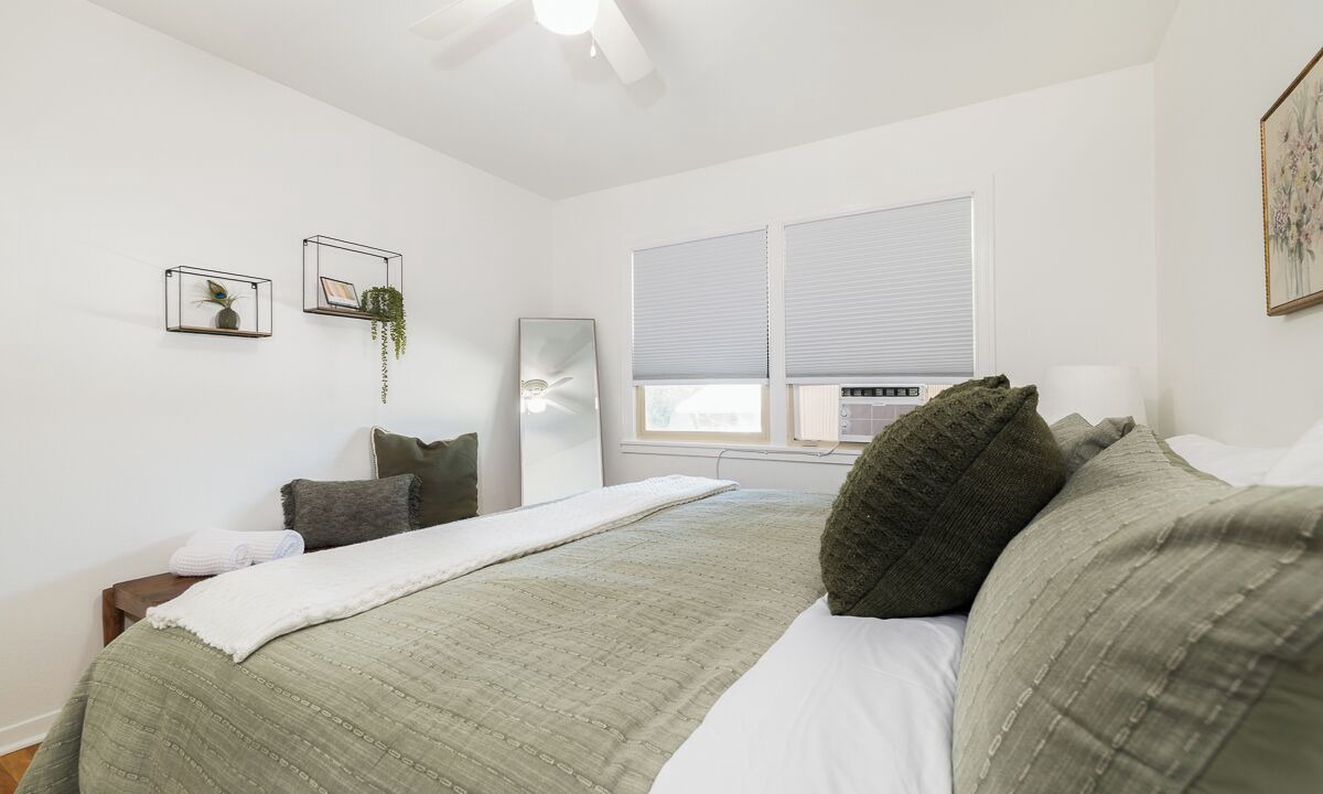 Photo of Bedroom in Oroville