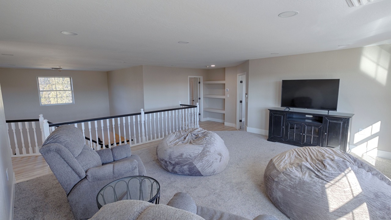 Photo of Livingroom in Clay Springs