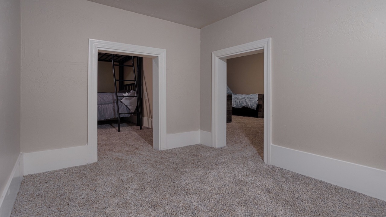 Photo of Bedroom in Clay Springs