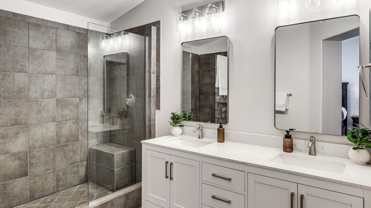 Photo of Bathroom in Sunrise Manor