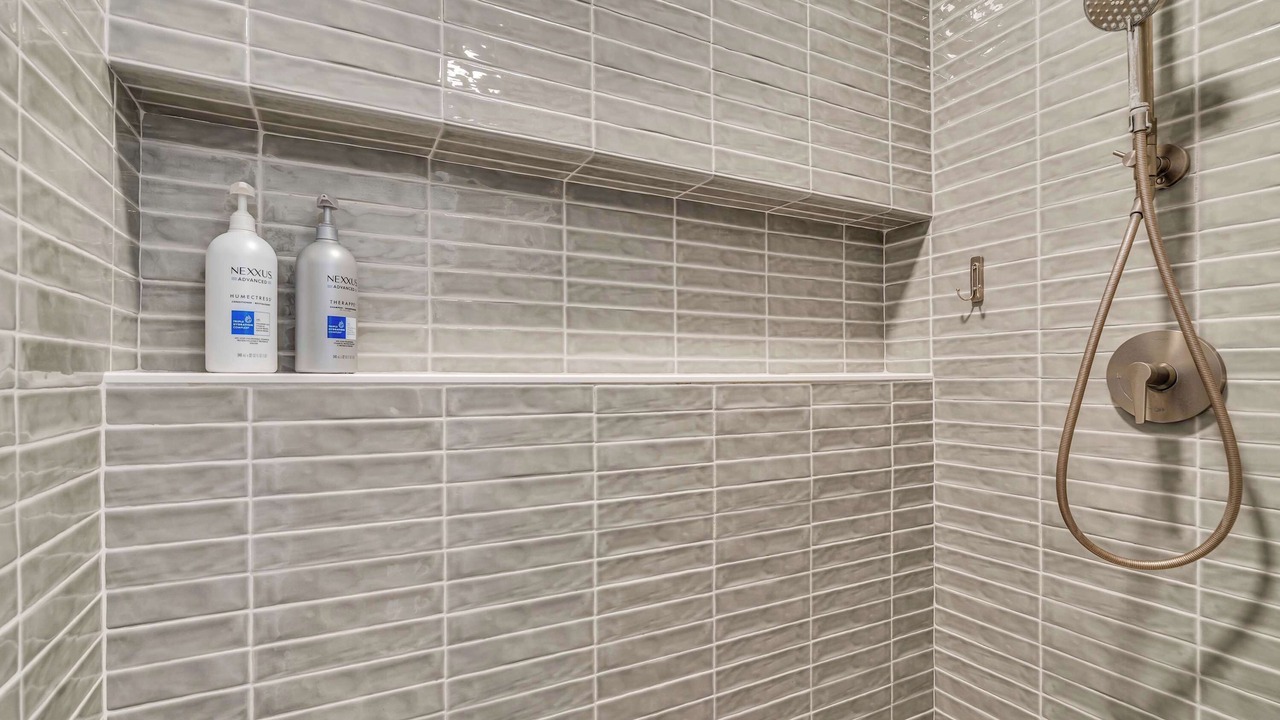 Photo of Bathroom in Harold Bell Wright Estates