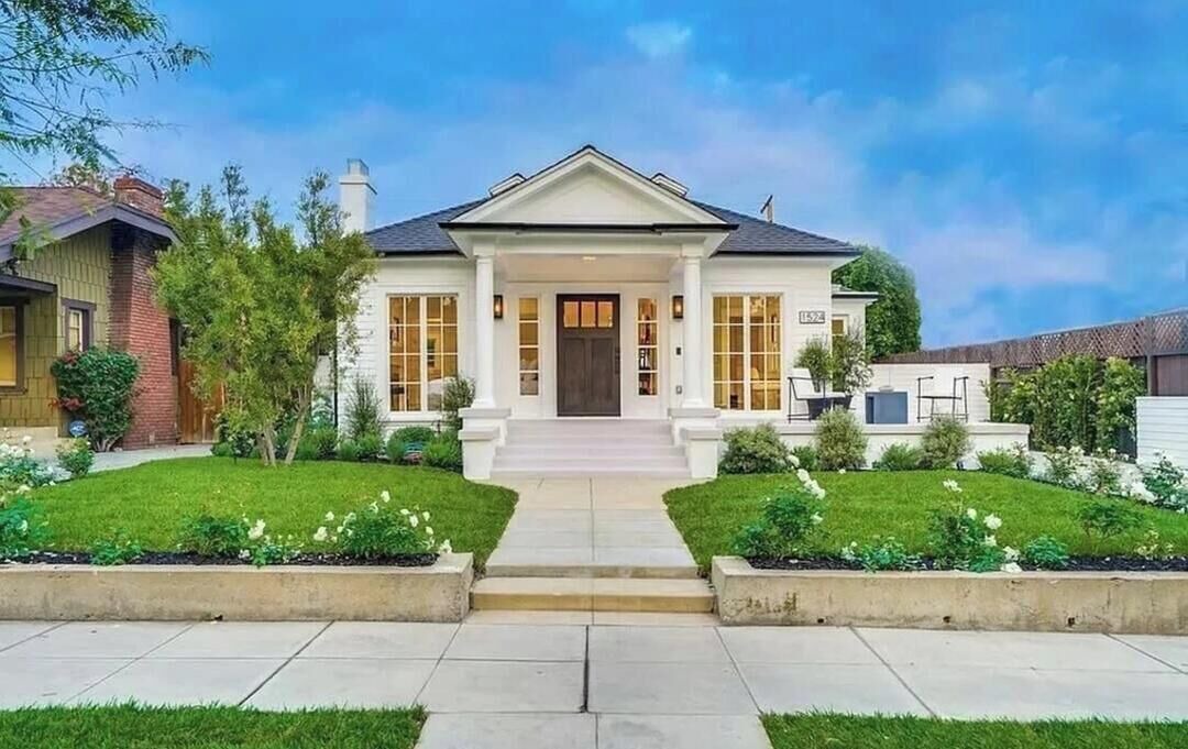 Photo of Outdoor in Hollywood