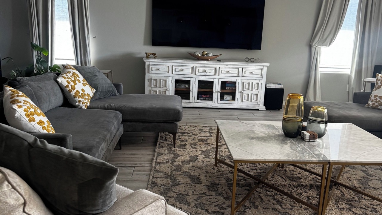 Photo of Livingroom in Glendale