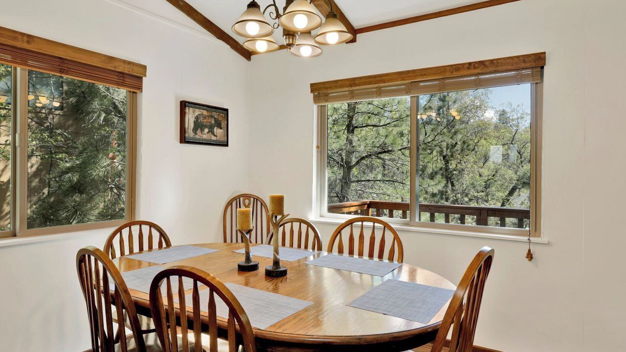 Photo of Bedroom in Upper Moonridge