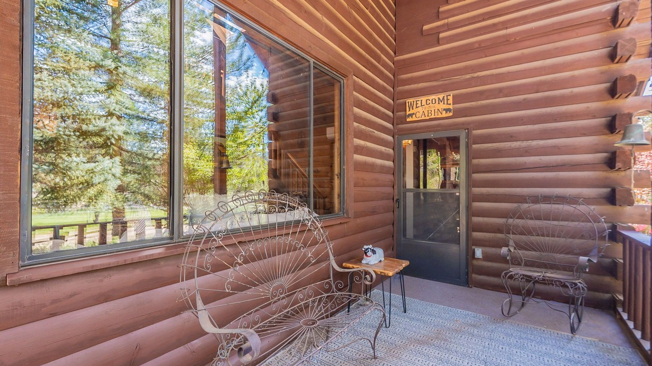 Photo of Patio Balcony in Strawberry