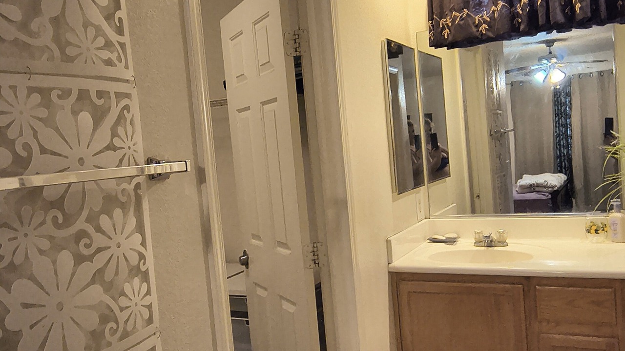 Photo of Bathroom in Paradise