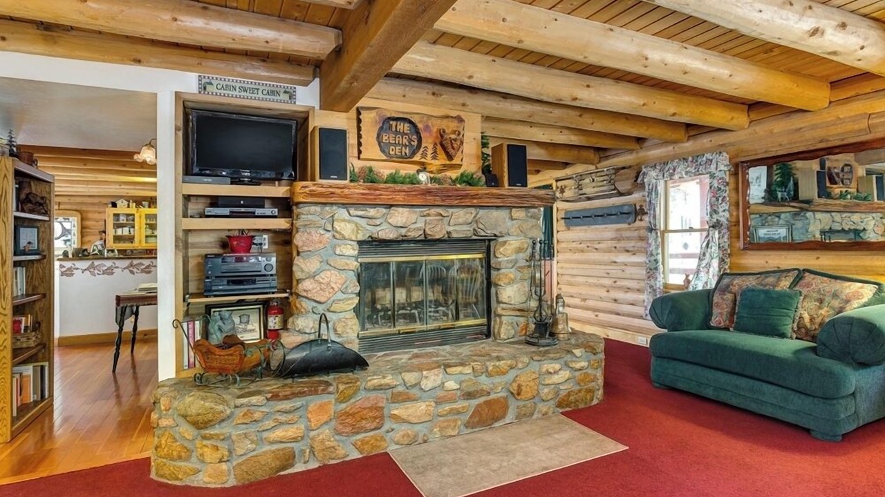 Photo of Livingroom in Fern Valley