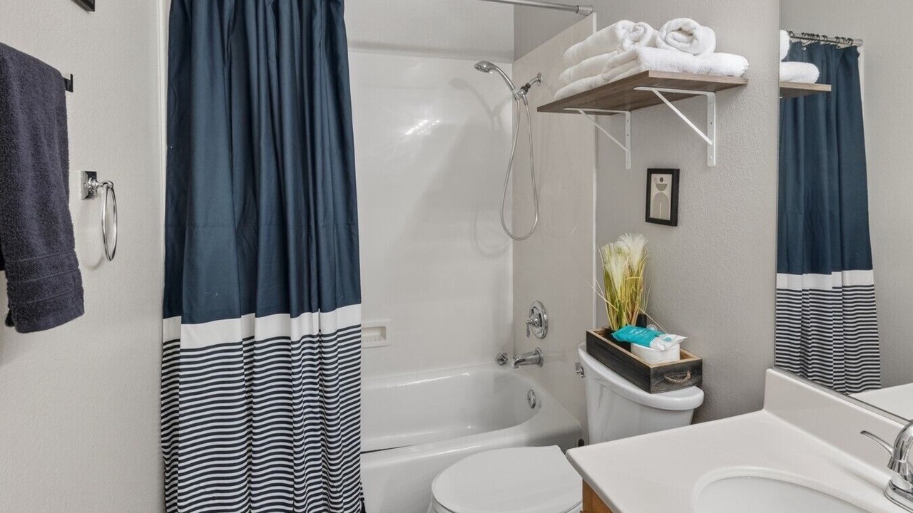 Photo of Bathroom in Gibson Springs