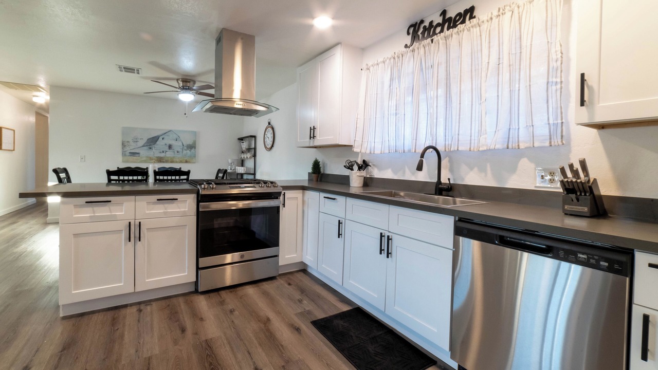 Photo of Kitchen in Holiday Shores
