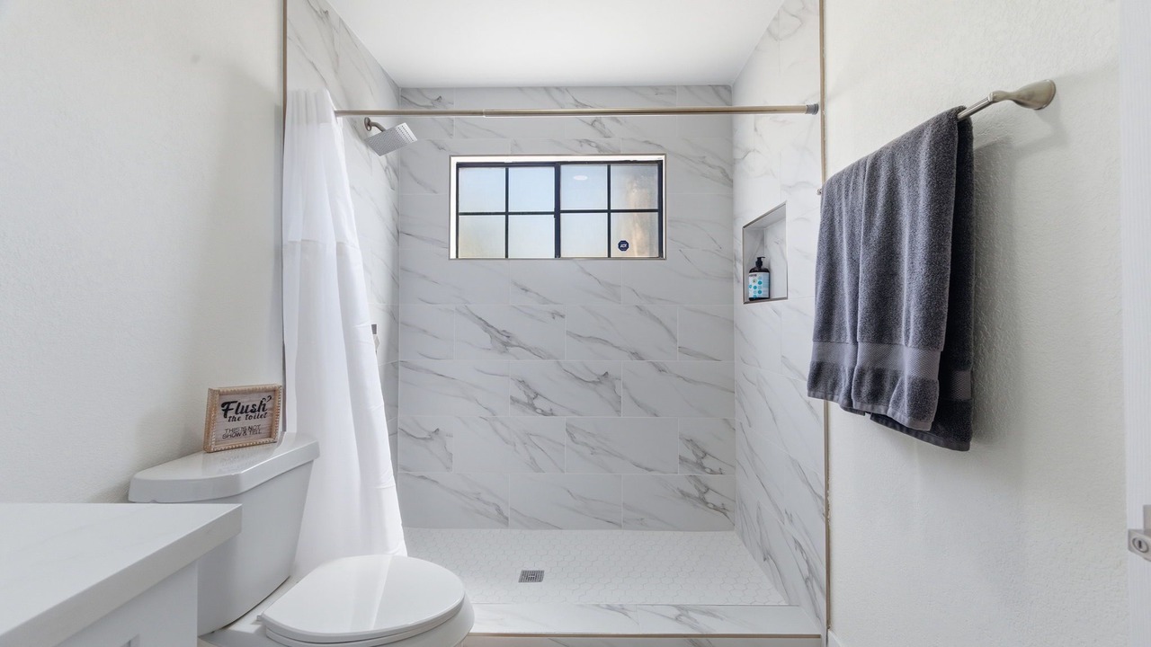 Photo of Bathroom in Centennial Hills