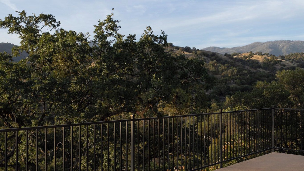Photo of Patio Balcony in California Hot Springs