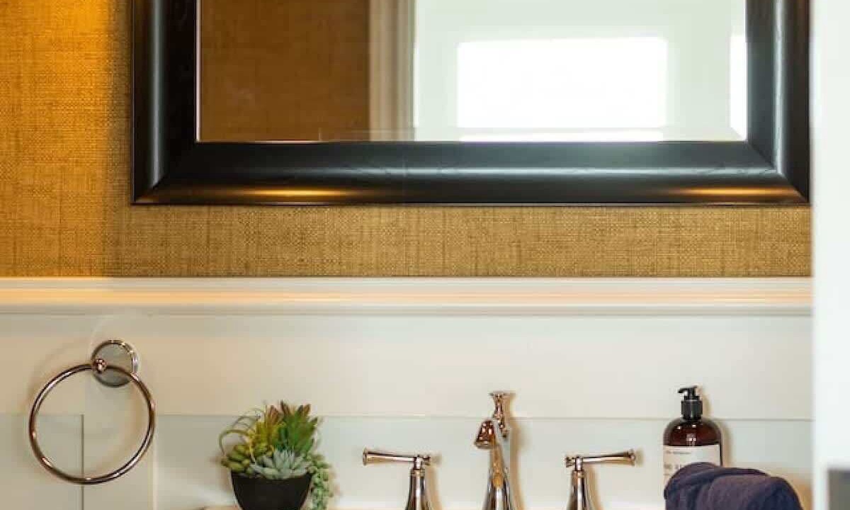 Photo of Bathroom in The Strand