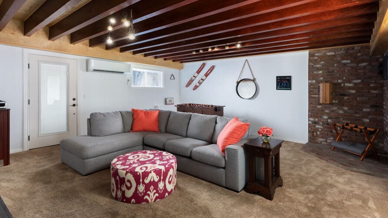 Photo of Bedroom in Lake Arrowhead