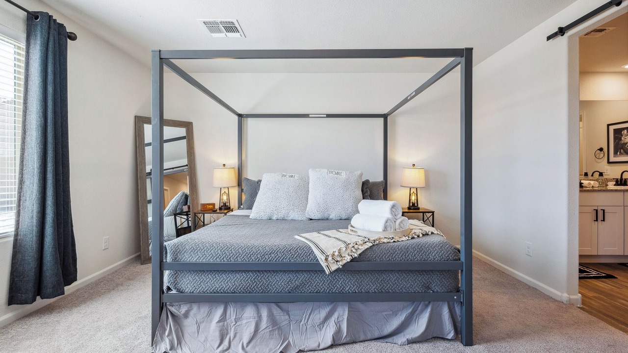 Photo of Bedroom in Mohave Valley