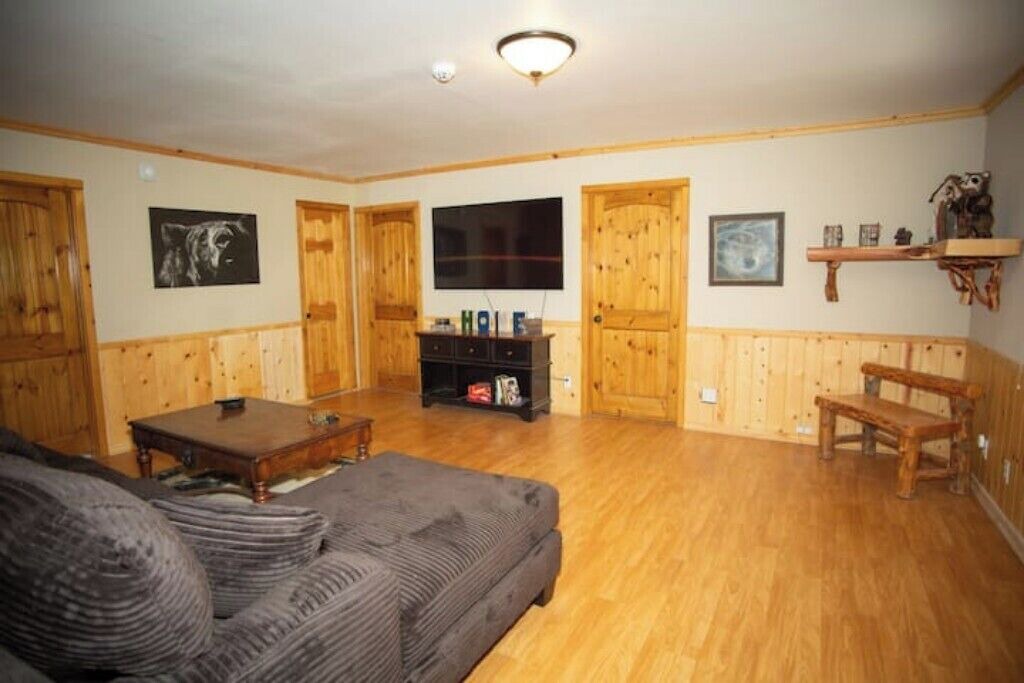 Photo of Livingroom in Fox Farm