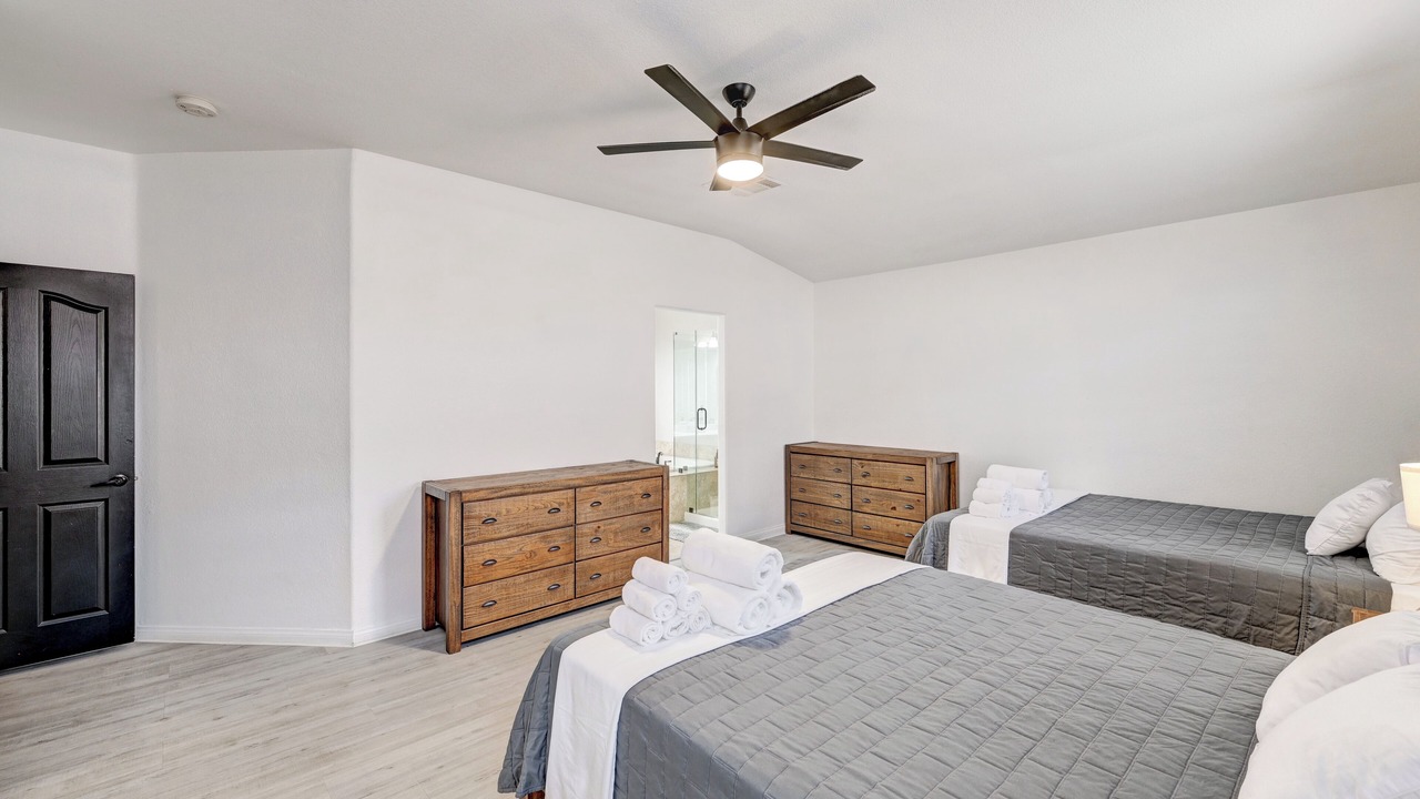 Photo of Bedroom in Green Valley
