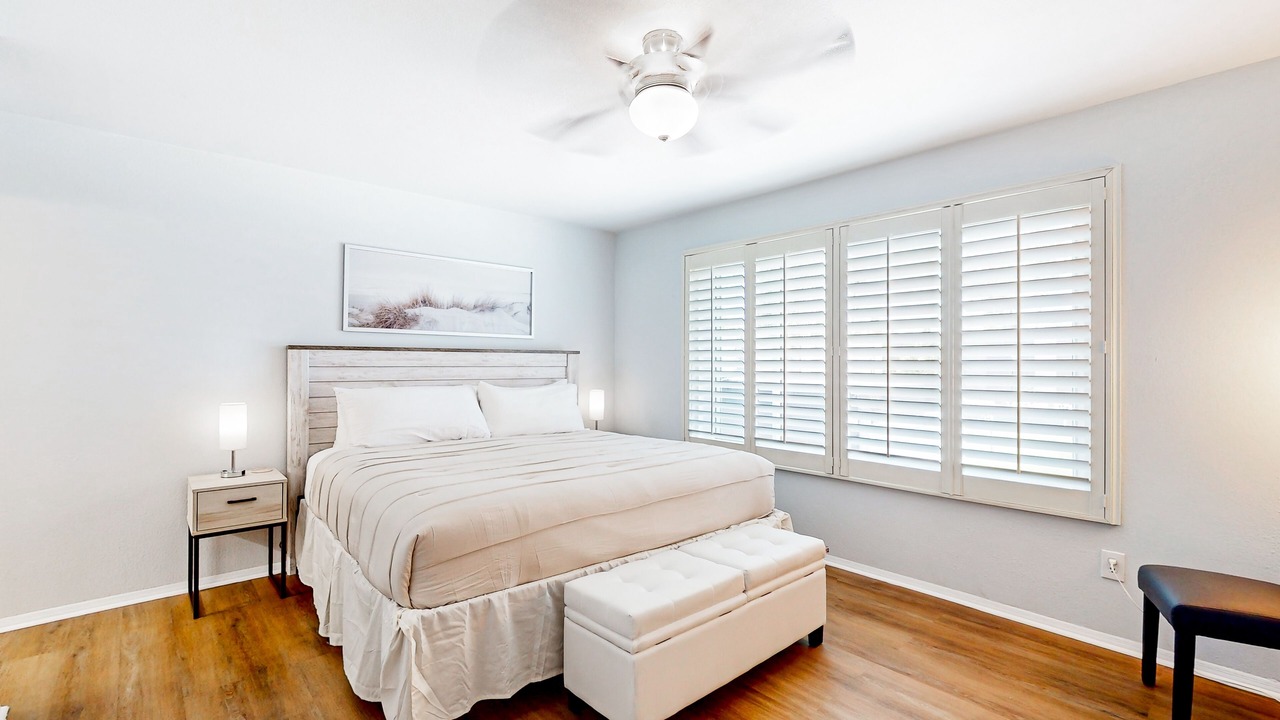 Photo of Bedroom in La Paz At Desert Springs