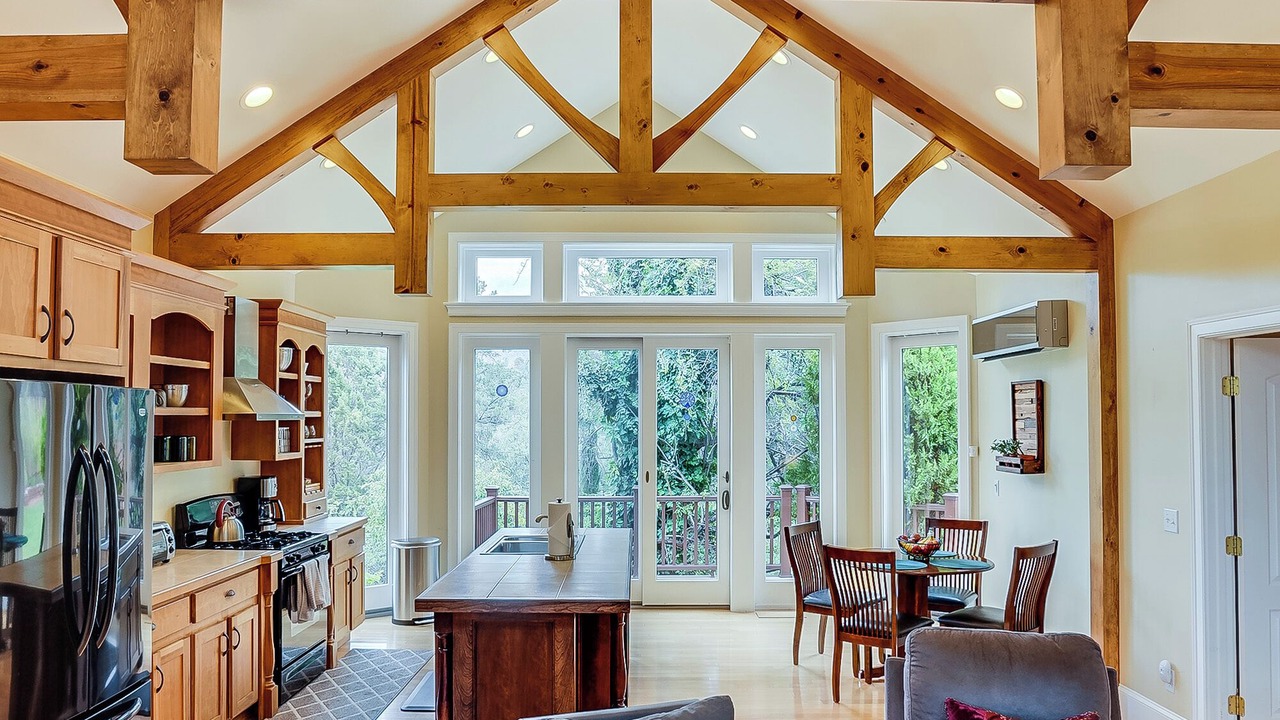 Photo of Livingroom in West Sedona