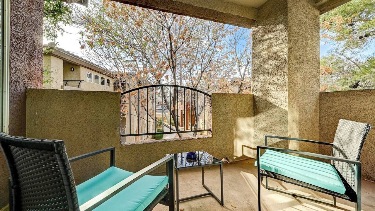 Photo of Outdoor in Spring Valley