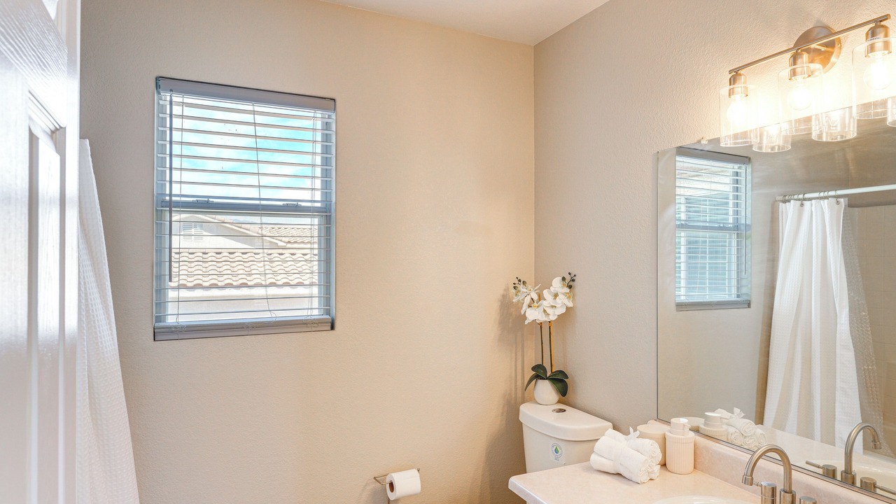Photo of Bathroom in Centennial Hills