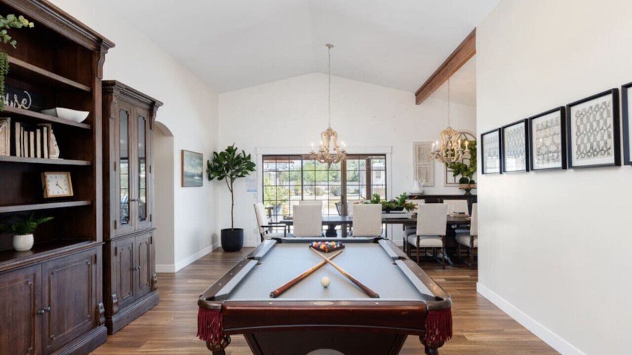 Photo of Bedroom in Paradise Valley Village