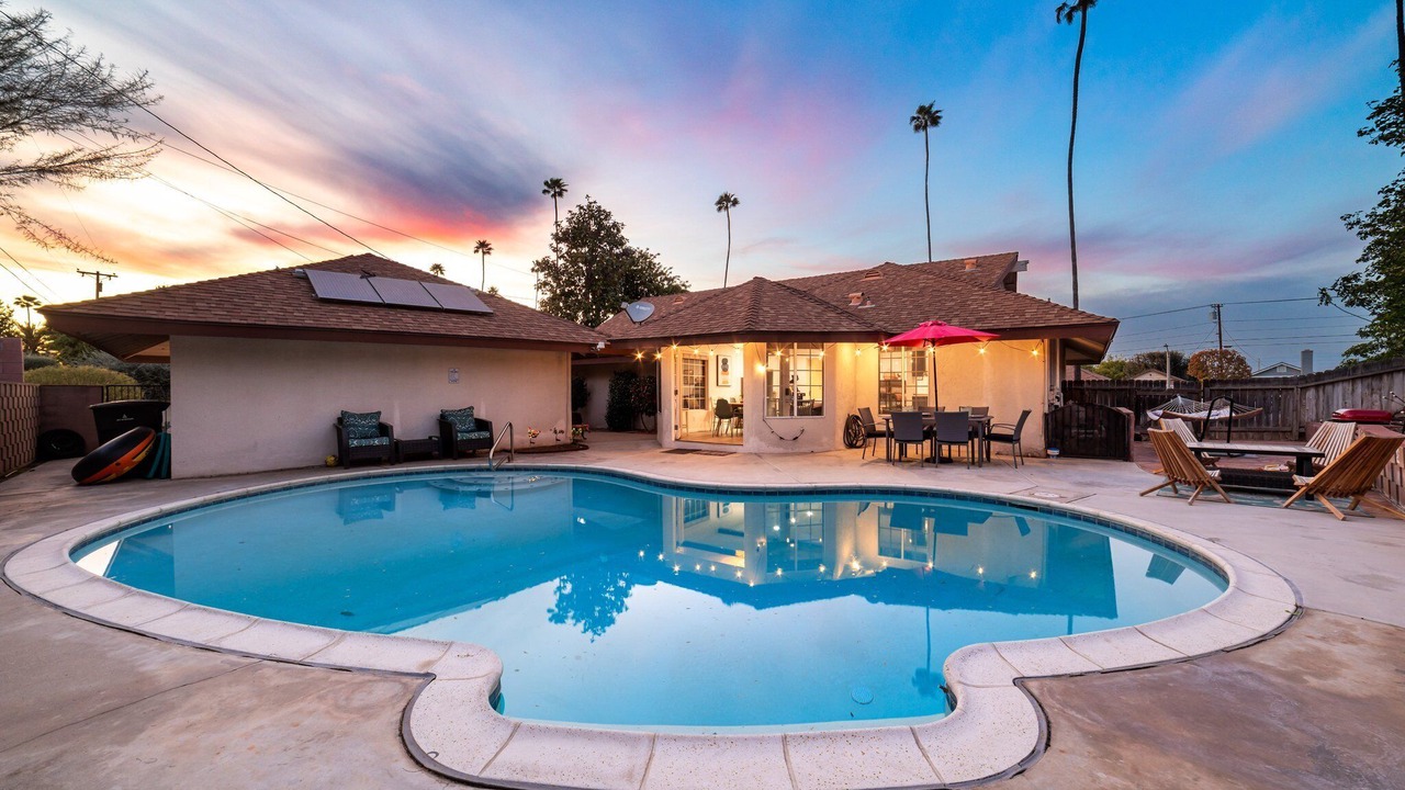 Photo of Outdoor in Estates at Canyon Crest