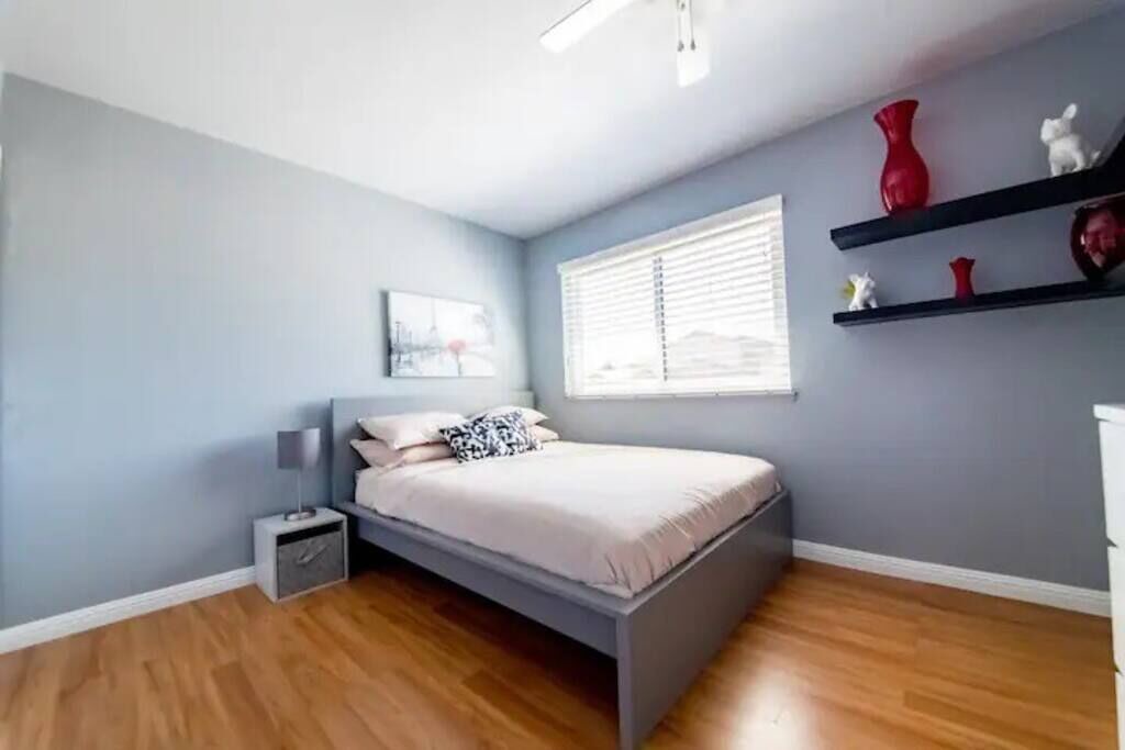 Photo of Bedroom in Highland Hills