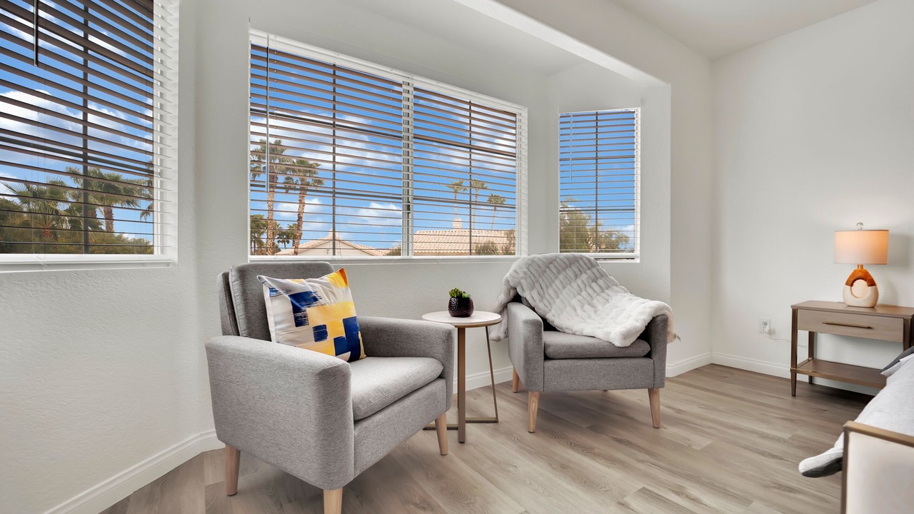 Photo of Livingroom in Green Valley