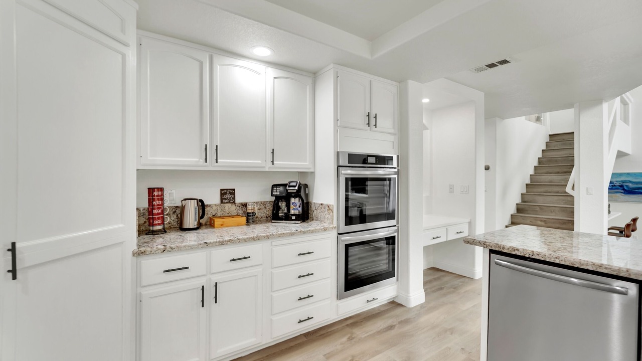 Photo of Kitchen in Green Valley