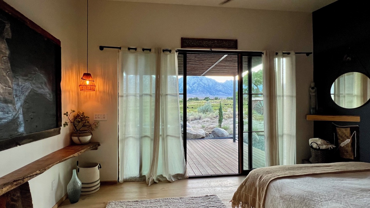 Photo of Bedroom in Lone Pine