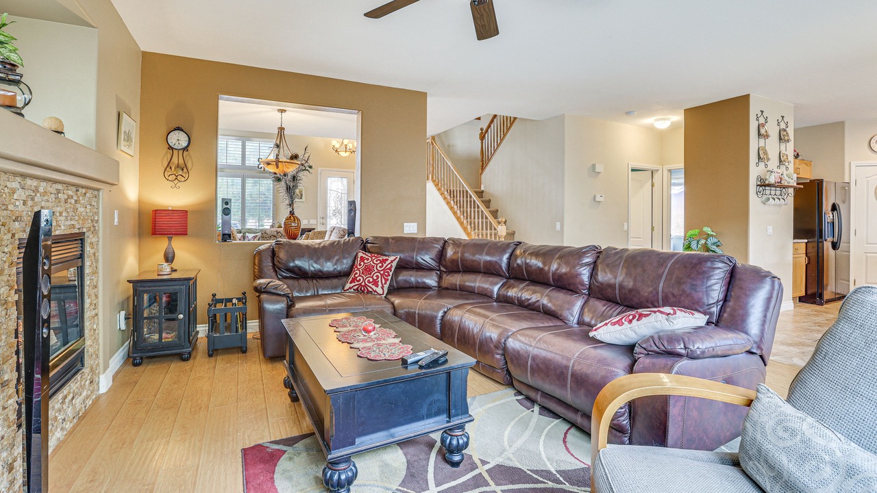 Photo of Livingroom in Rhodes Ranch