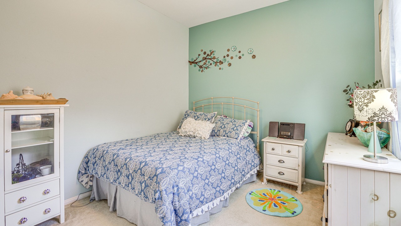 Photo of Others in Rhodes Ranch