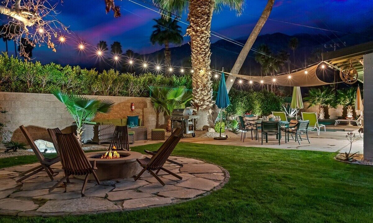Photo of Outdoor in Tahquitz River Estates