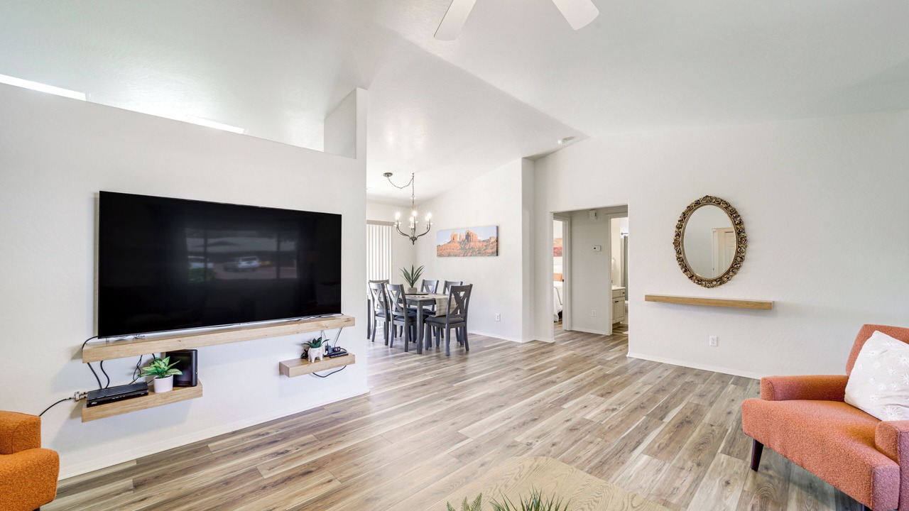 Photo of Livingroom in Cottonwood-Verde Village