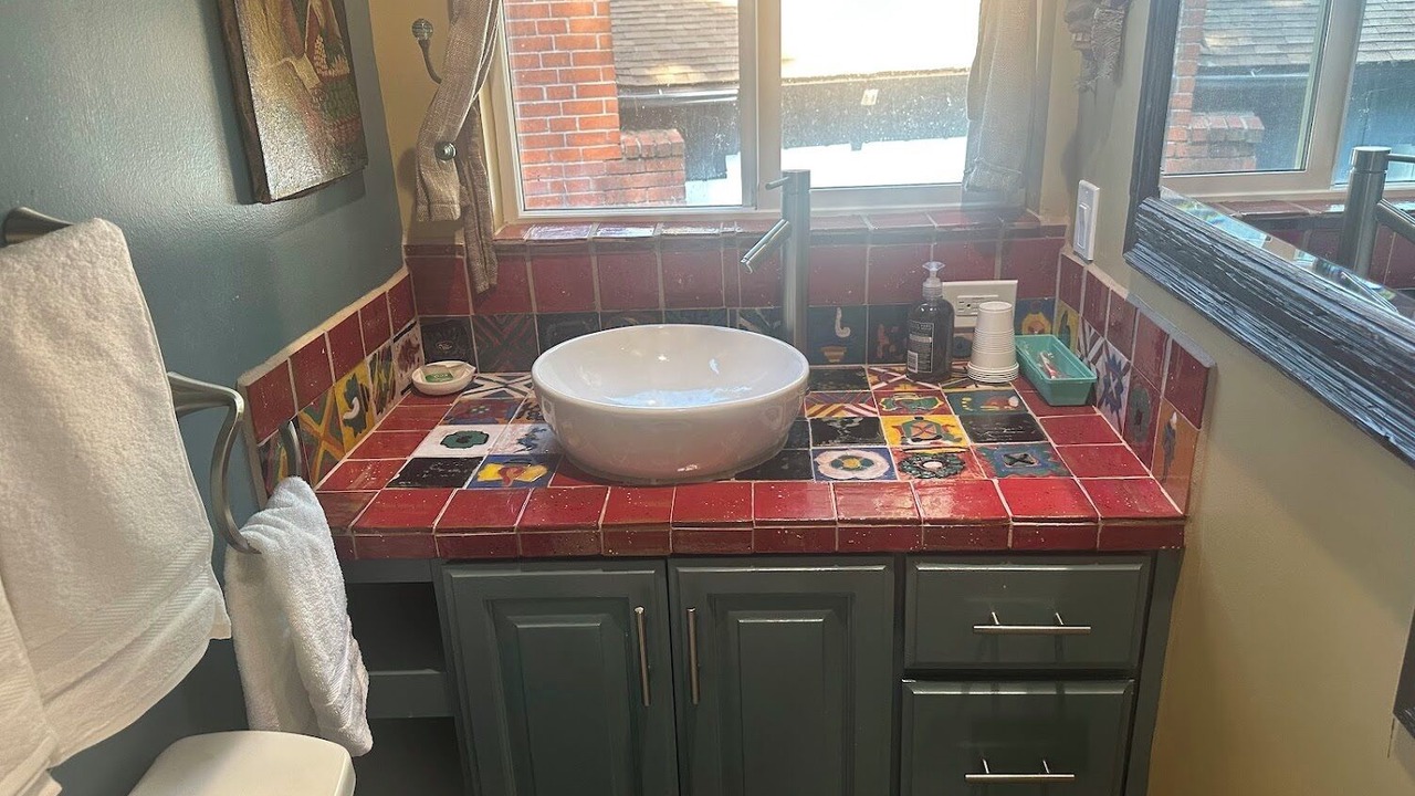 Photo of Bathroom in Arrowhead Villas