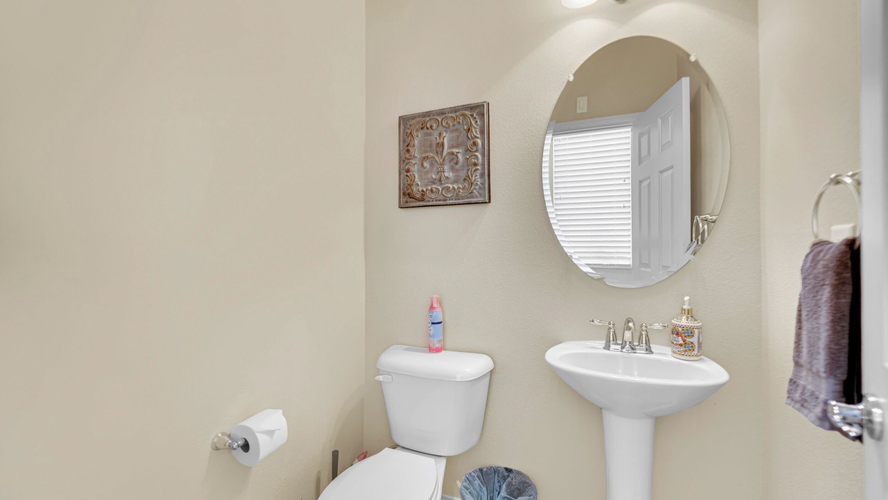 Photo of Bathroom in Arden