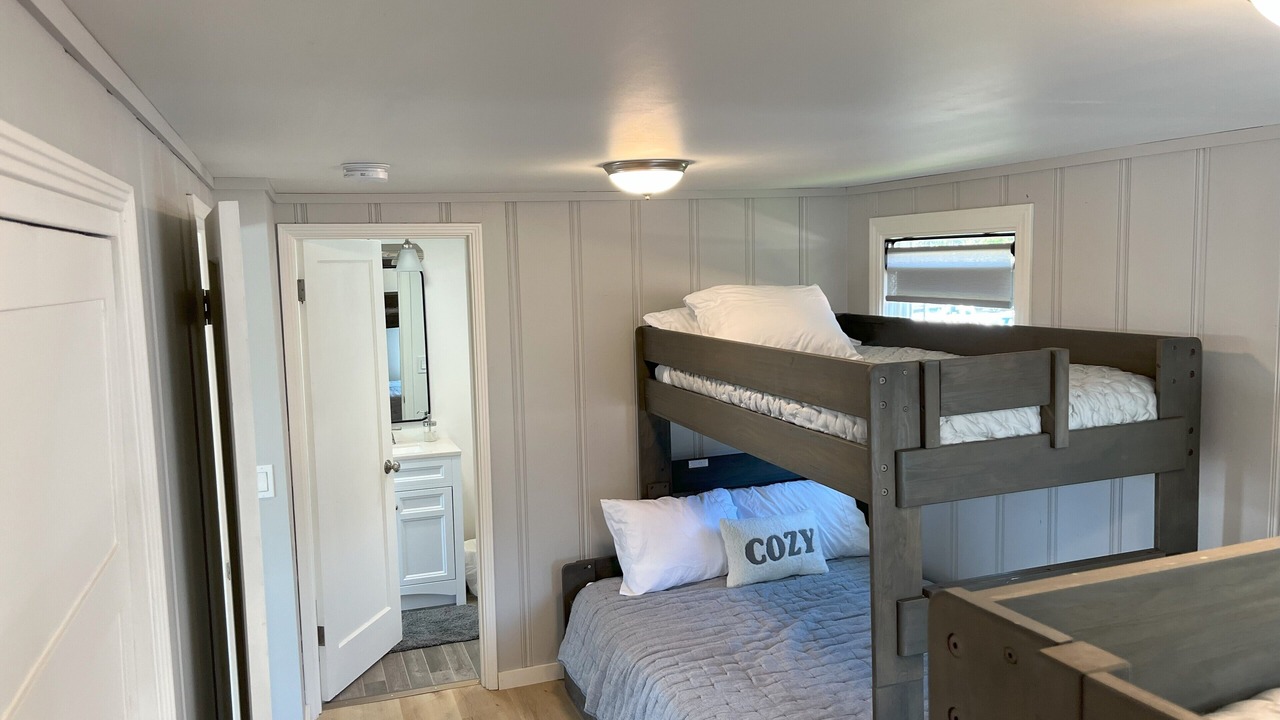 Photo of Bedroom in La Selva Beach