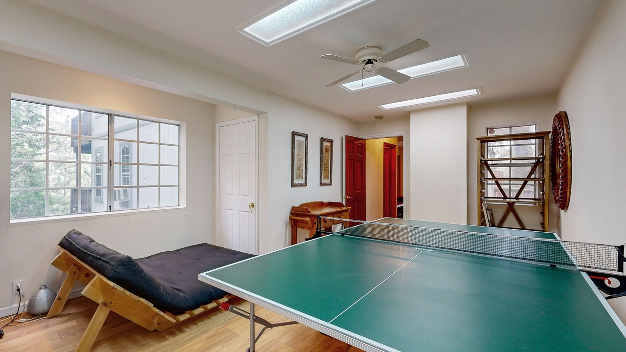 Photo of Bedroom in Blue Jay