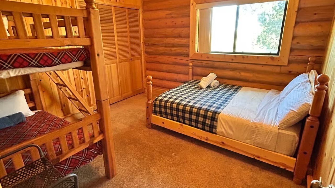Photo of Bedroom in Mount Charleston