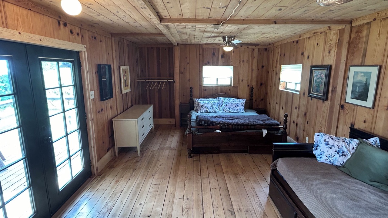 Photo of Bedroom in Dunlap