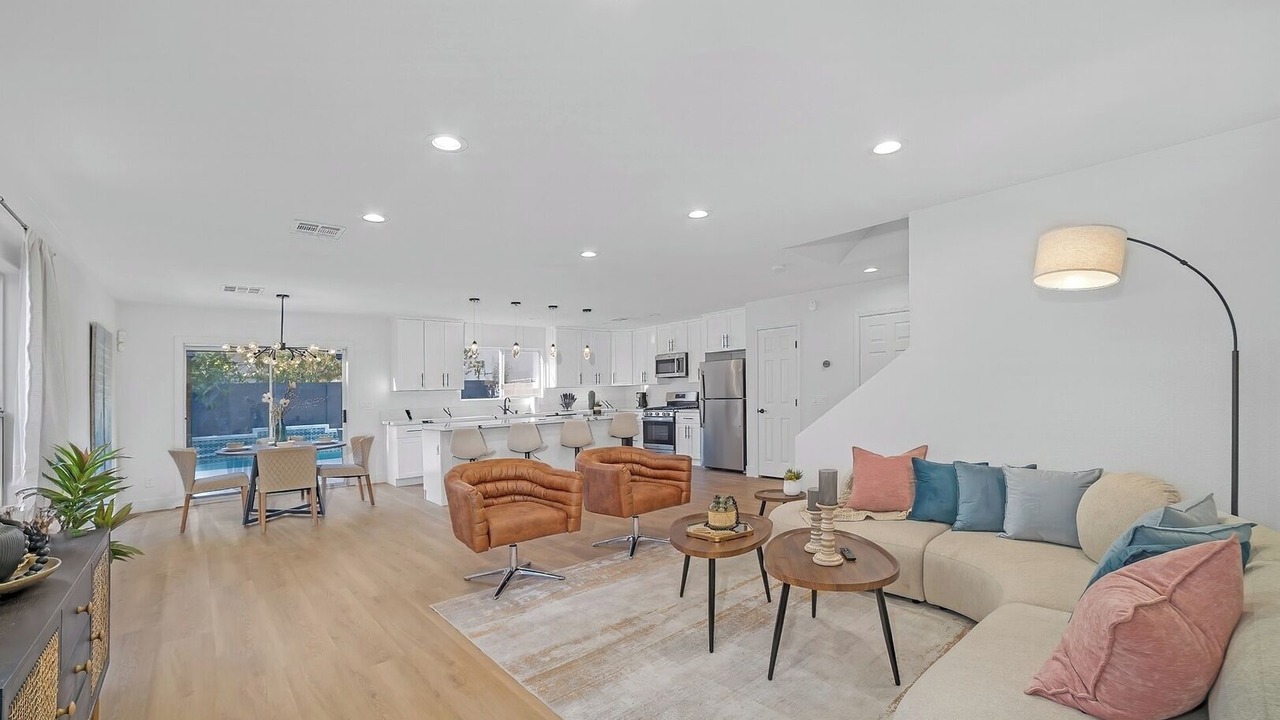 Photo of Livingroom in Rhodes Ranch