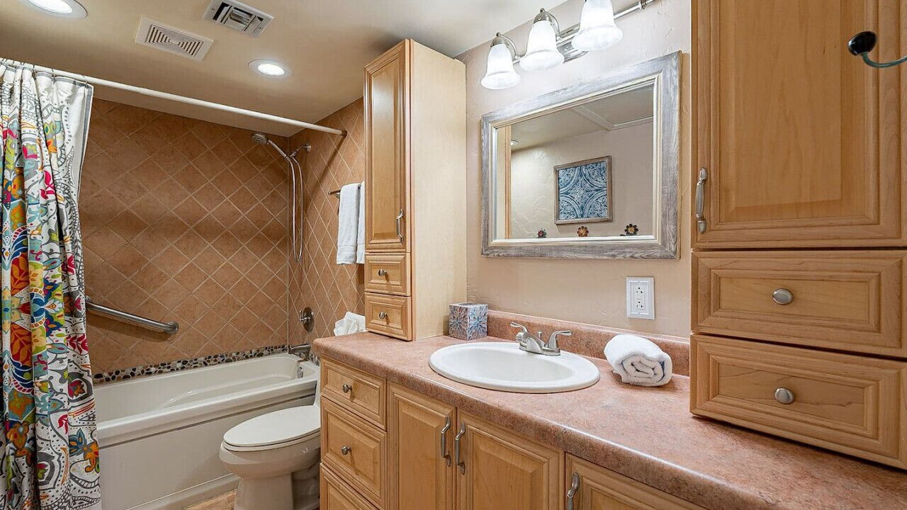 Photo of Bathroom in Catalina Madre